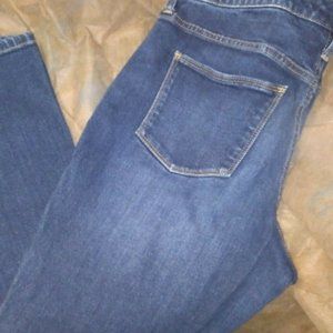 Universal Thread Jeans Womens 12/31R High Rise Kick Boot Crop Dark Denim Blue